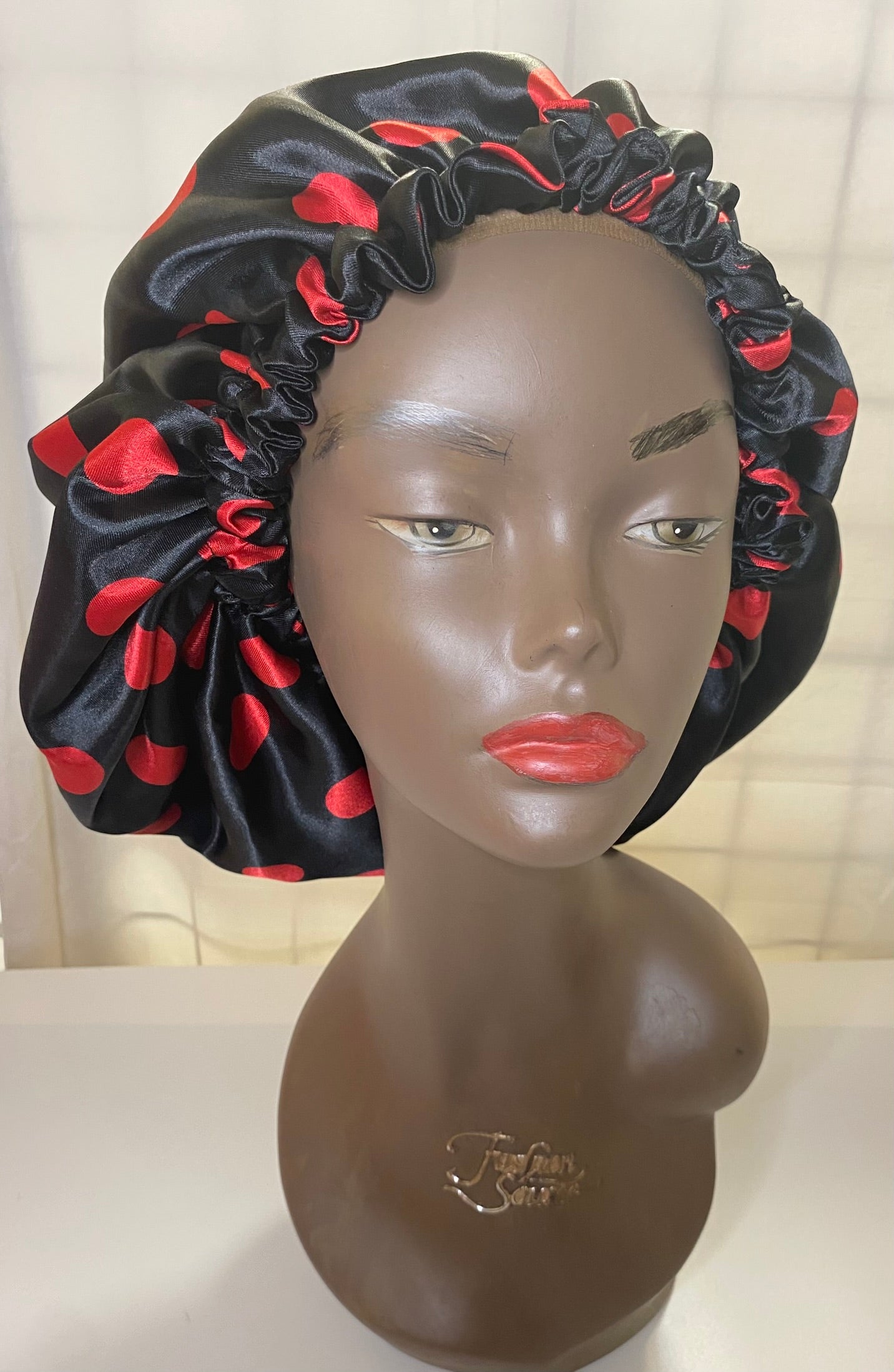 Black w/Red Polkadots